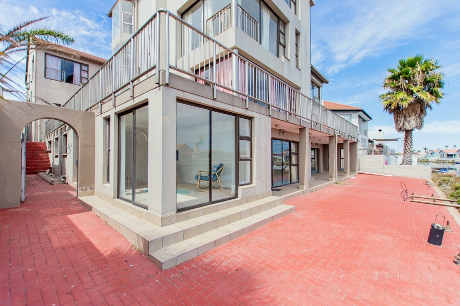 11 Bedroom Property for Sale in Port Owen Western Cape